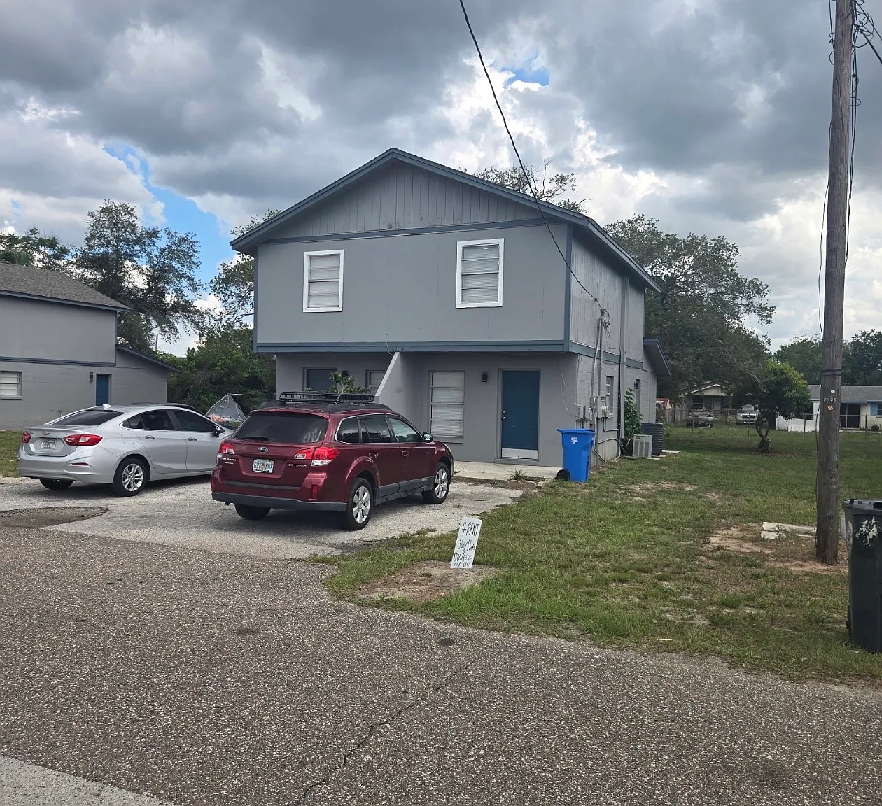 3 bed, 900 sqft, $1,600 — Photo 1