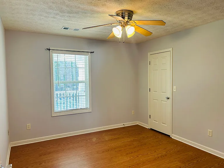 2690 Sharpsburg McCullum Rd — Photo 31