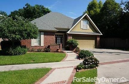 1st image of 115 Bridgeway Dr