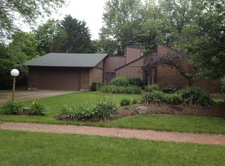 9513 Pheasant Wood Trl, Dayton, OH 45458