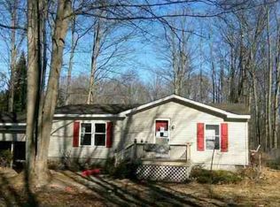3990 N 3 1/2 Rd, Mesick, MI 49668