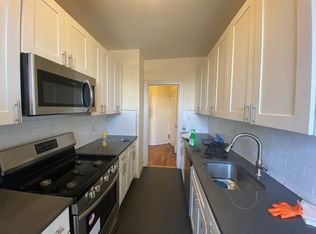 94-06 34th Rd #EE, Jackson Heights, NY 11372