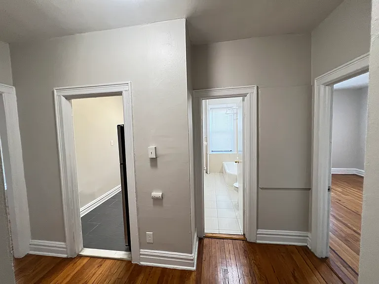 115-117 Fairview Ave #39 — Photo 9