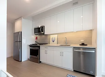 Rented by Red Apple Group