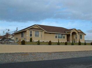 4205 W Livingston Rd, Pasco, WA 99301