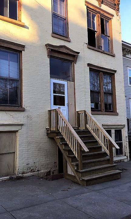 For Sale by Owner 115k