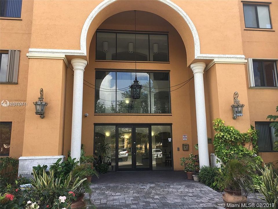 1st image of 9340 Fontainebleau Blvd #W106