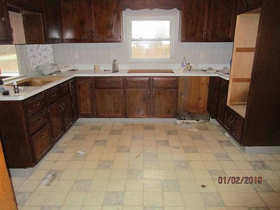 4th image of 56299 46th St