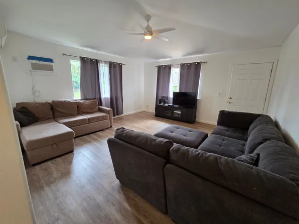 615 Kuu Home Pl, Kihei, HI 96753