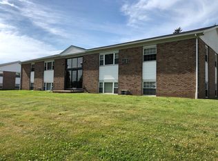 2832 Nichols St APT 2, Spencerport, NY 14559