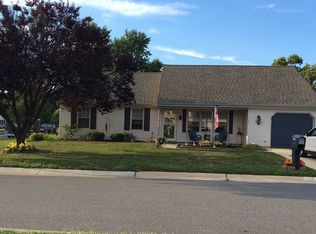 157 Applewood Dr, Logan Township, NJ 08085