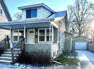 123 S Liberty St, Lowell, IN 46356
