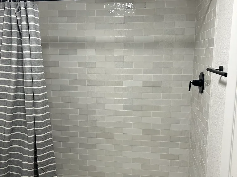 30 N Cottonwood Dr #2 — Photo 5