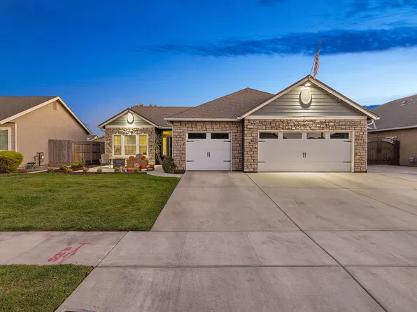 2597 Ship Rock Avenue, Tulare, CA 93274
