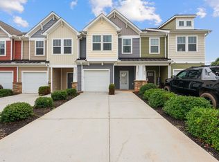 445 Pangel Ln, Spartanburg, SC 29334