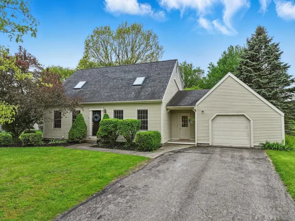 6 Knoll Circle, South Burlington, VT 05403