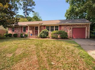 188 Devon Pl, Newport News, VA 23606
