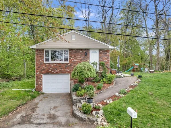 125 Waterman Ave, Johnston, RI 02919