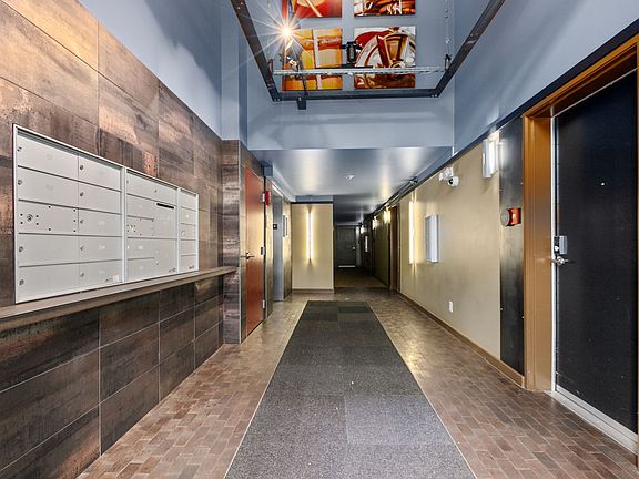 5th image of 2245 Eastlake Ave E #306