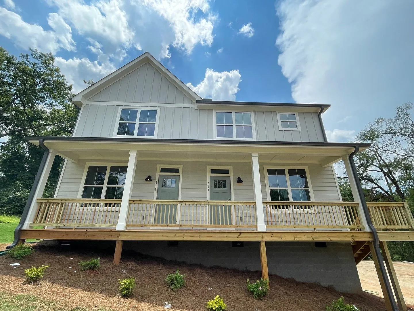 Pre-Leasing For August 5th 2027! — Photo 1