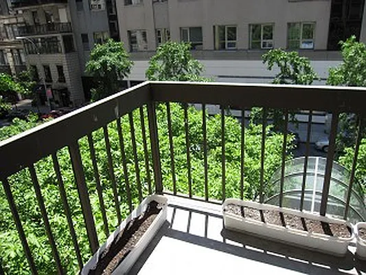 Rented by Newell and Assoc. | media 5