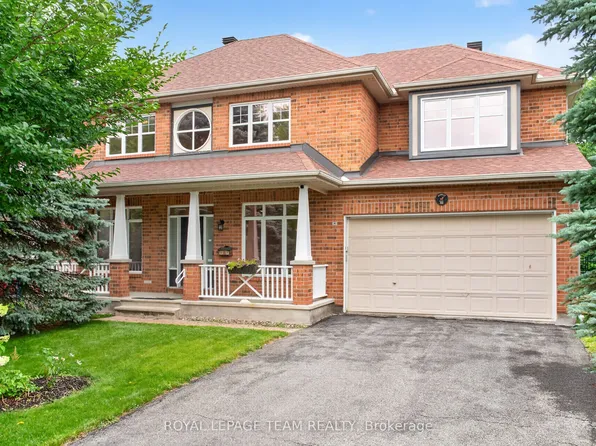 88 Osprey Cres, Ottawa, ON K2M 2Z8