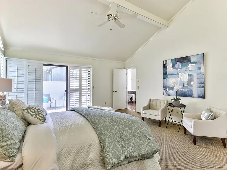 28096 Barn Way — Photo 5