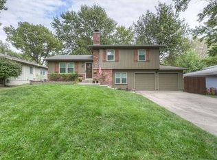 7531 Kessler Ln, Overland Park, KS 66204