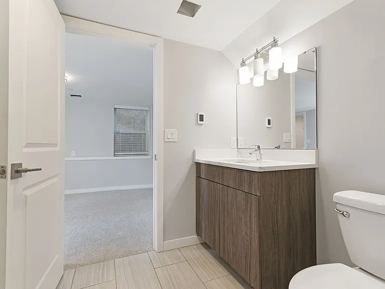 4649 Umbria St #101 — Photo 28