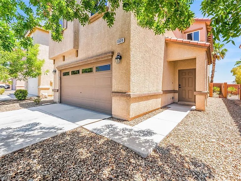 3520 Dune Grass St — Photo 3