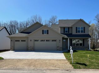 W6611 Ethan Dr, Appleton, WI 54915