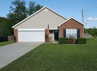 100 Larkspur Ln, Bonaire, GA 31005