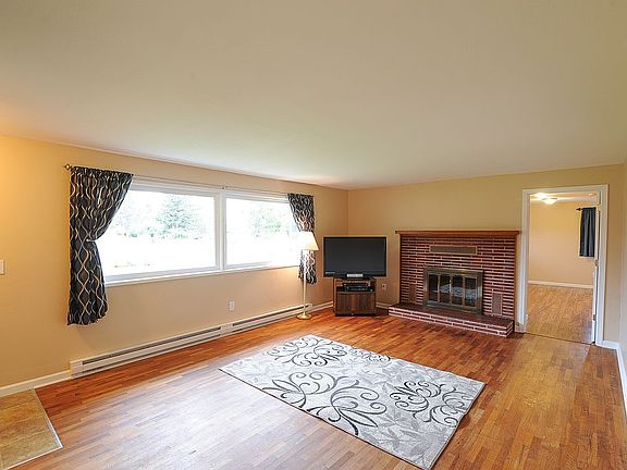 2nd image of 26964 Ice Harbor Dr
