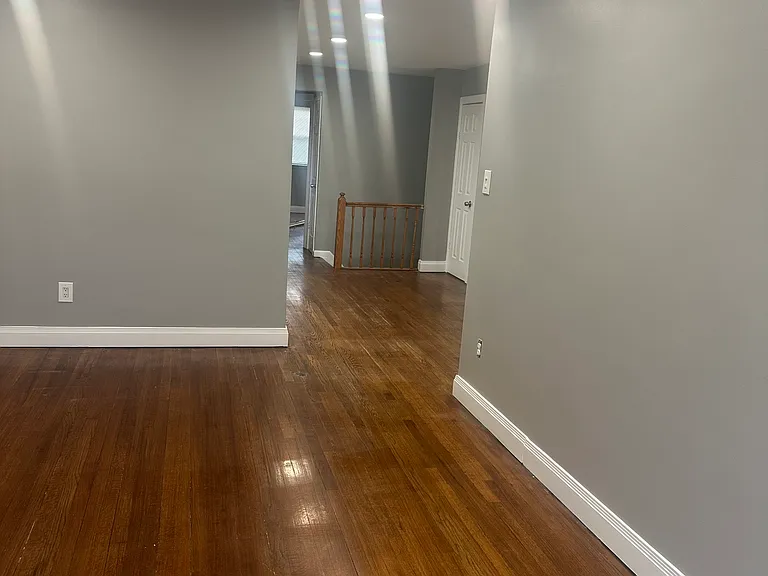 1966 Burke Ave #2 — Photo 6