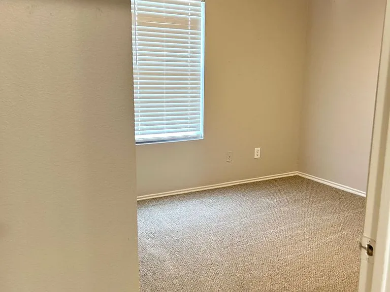 2608 Castle Rd — Photo 18