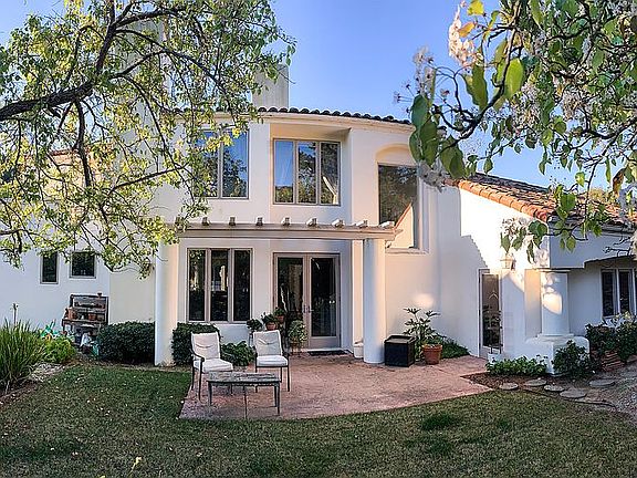Master Suite & Den Upstairs