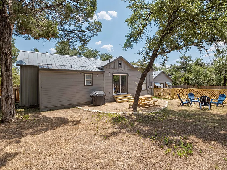 902 Presa Arriba Rd #A — Photo 17