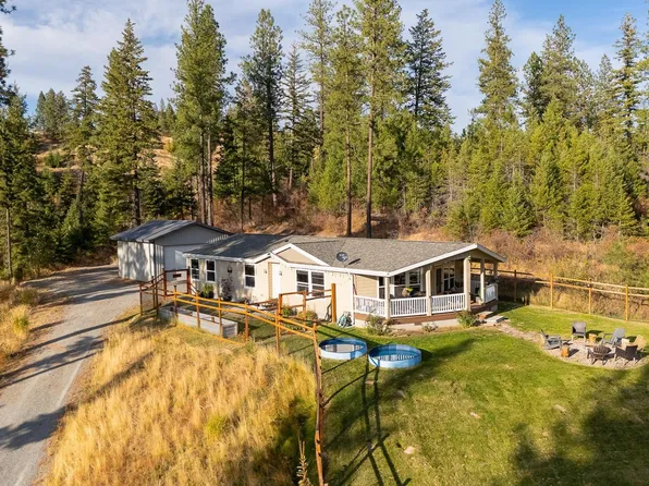 127 W Skyline Dr, Blanchard, ID 83804