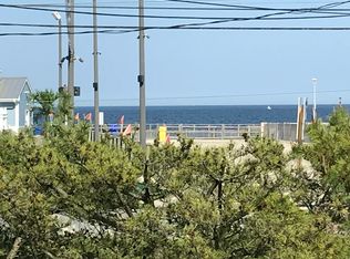 16 Forman Ave, Point Pleasant Beach, NJ 08742