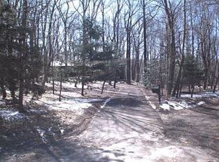 3221 Douglas Rd, Allentown, PA 18103