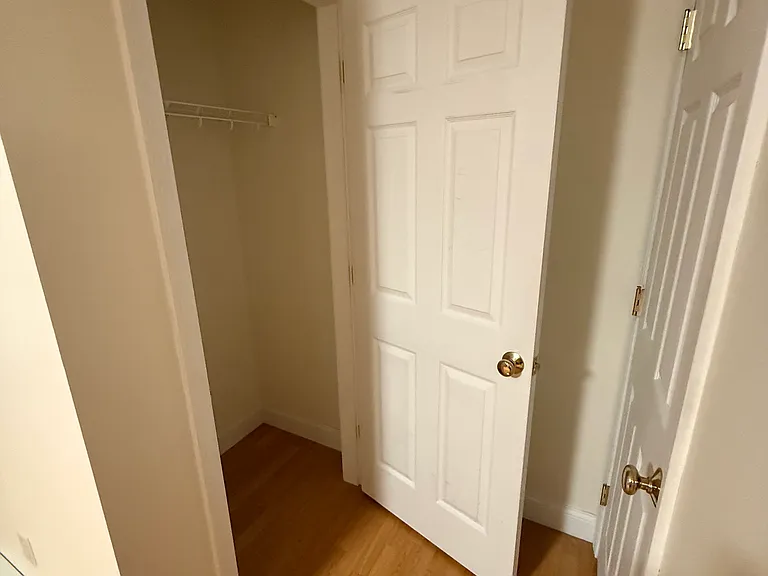 Kitchen pantry
