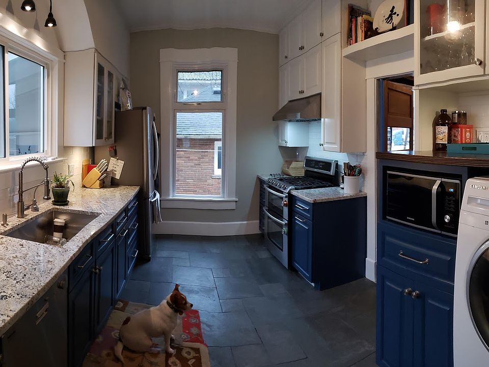 2nd image of 115 E 5th St