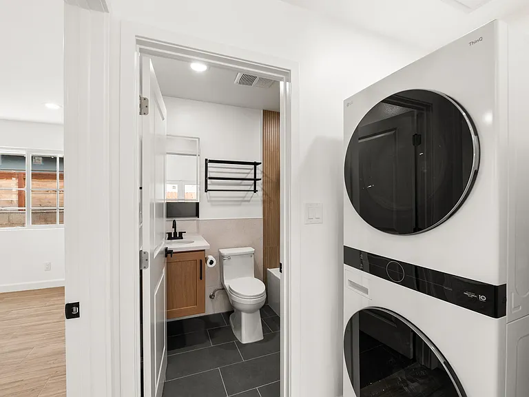 424 Locust St #D — Photo 8