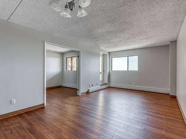 9100 Bonaventure Dr SE — Photo 10