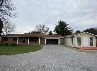 417 Boyds Creek Hwy, Seymour, TN 37865