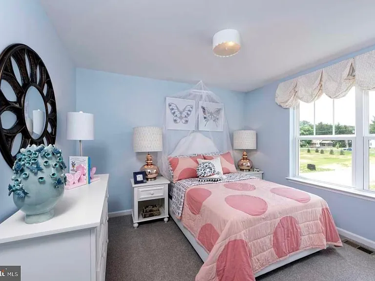 3348 Burton Dr — Photo 19