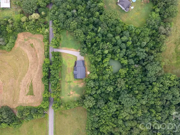 13546 W Highway 55 Hwy, Clover, SC 29710