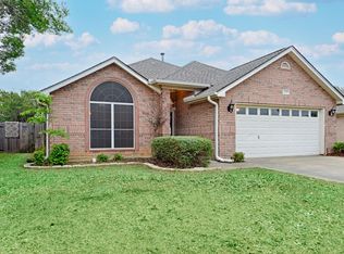 2135 Ridgecliff Dr, Keller, TX 76248