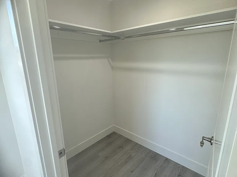 522 W 168th St #524 — Photo 16