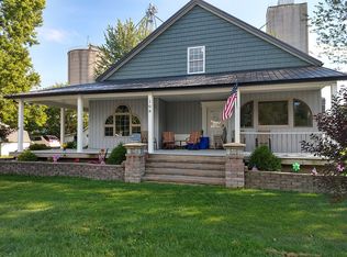 108 W Jackson St, Middle Point, OH 45863